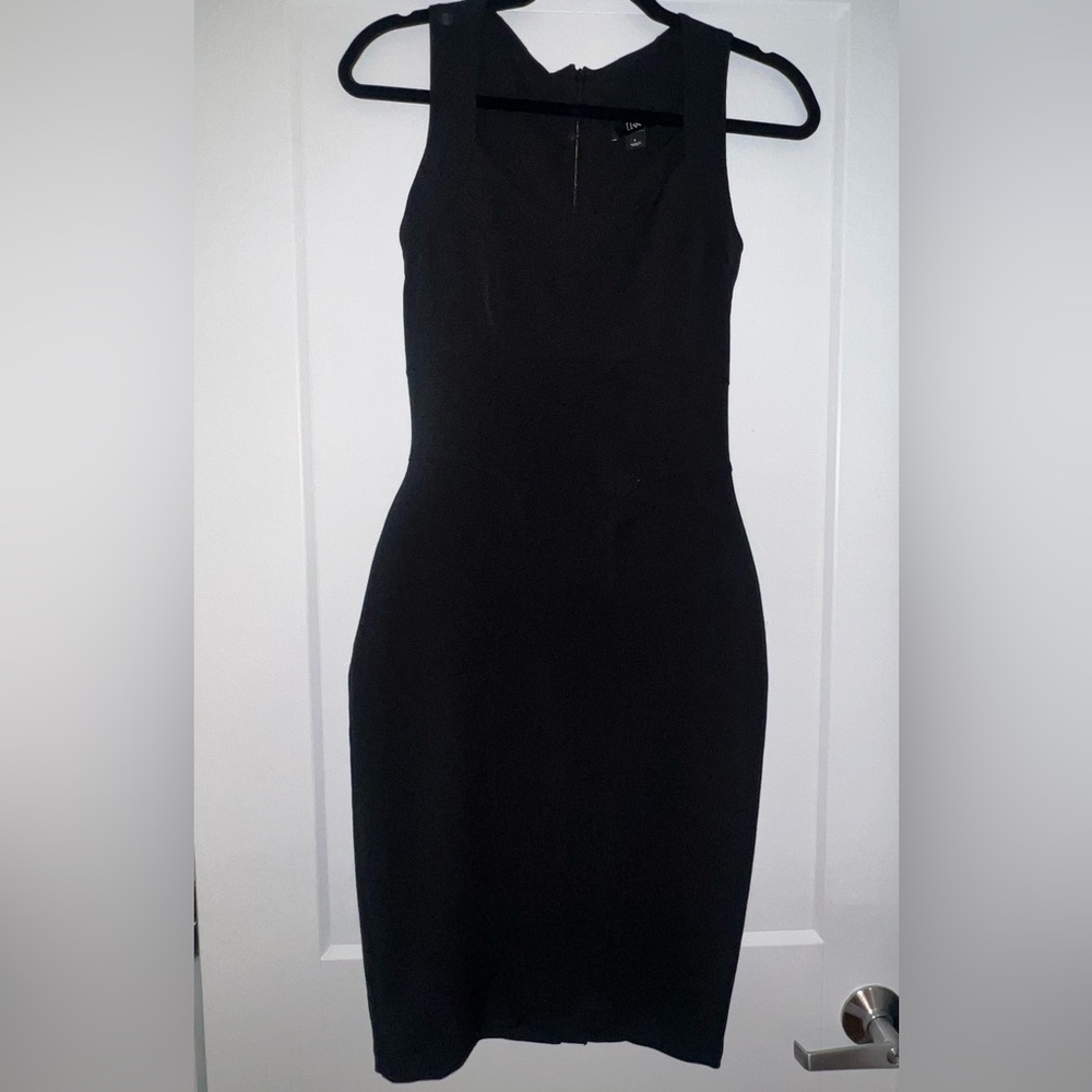 Chic Black Sleeveless Midi Dress